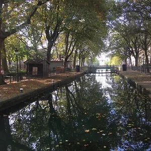 https://aau-bord-de-leau.fr-paris.fr
